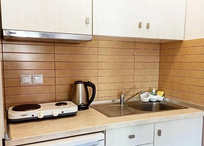 Alexandra 3*