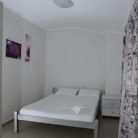 Hotel apartamentowy Alexandra 3*